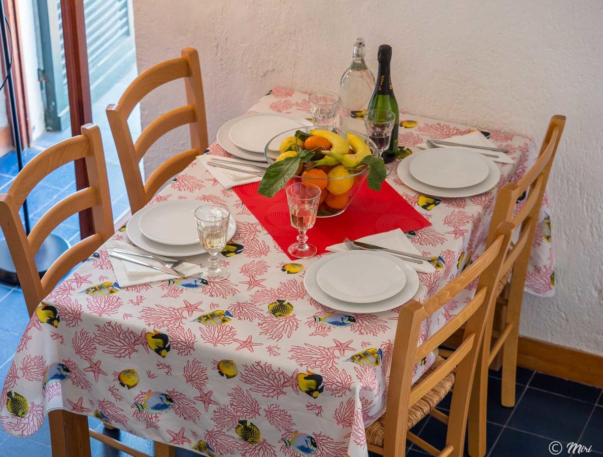 Il Baluardo Sea View Apartment On The Cliff Manarola Exterior photo