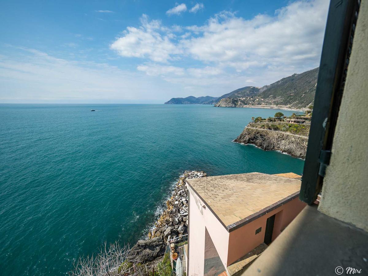 Il Baluardo Sea View Apartment On The Cliff Manarola Exterior photo